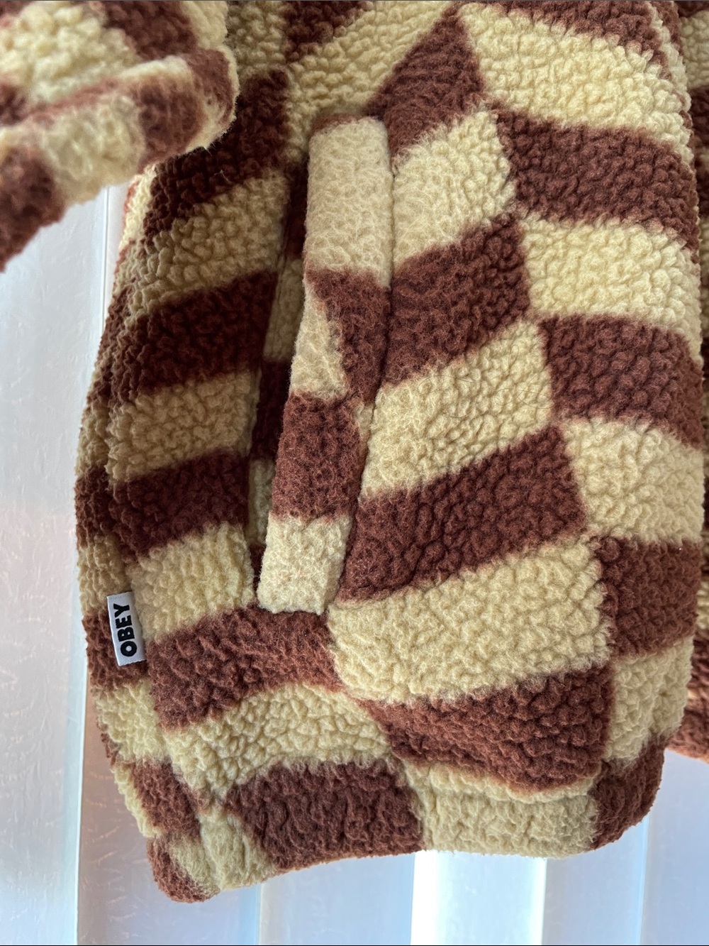 Urban Outfitters- Obey- Brown & Cream wavy Checkerboard Sherpa Pullover- women S - Picture 3 of 6